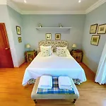 Maridadi * Ронда