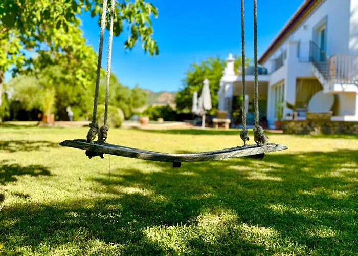 Maridadi 度假居 龙达