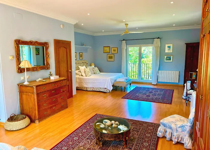 Maridadi 度假居 *