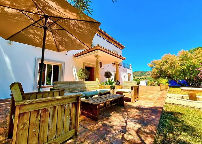 Maridadi 度假居 龙达