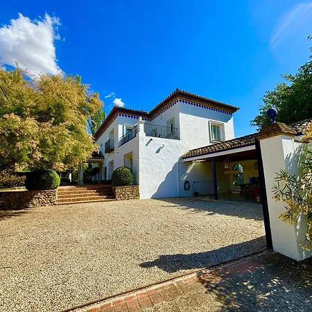 Будинок відпочинку Maridadi