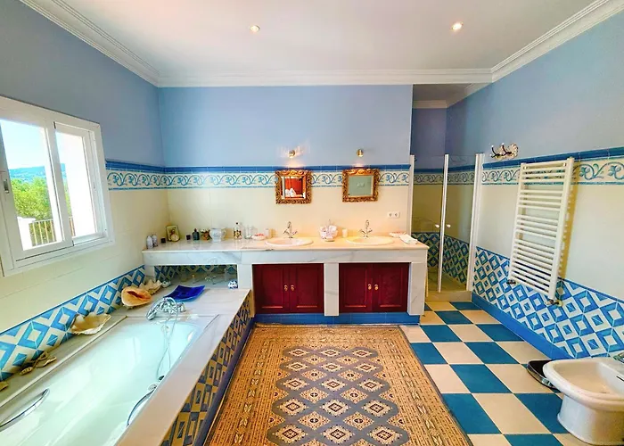 Будинок відпочинку Maridadi Ронда