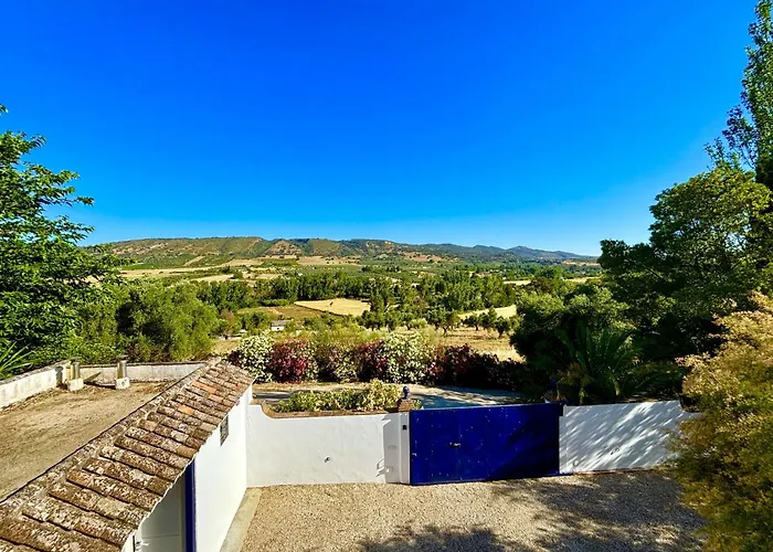 Maridadi Будинок відпочинку Ронда